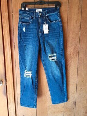 Cara Vera Women’s High Rise Slim Mom Jeans Size 13 Distressed Ripped NWT